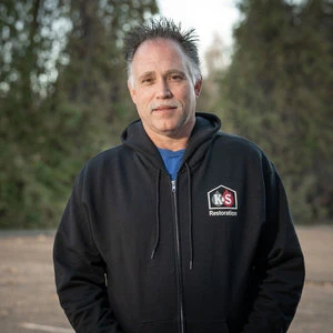 Dan Petitte- Technician- Senior Carpenter